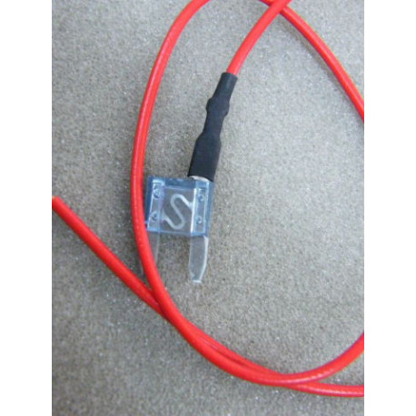 https://www.schulzik.de/4782-large_default/mini-flachsicherung-15-ampere-mit-kabel.jpg